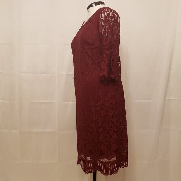Catherine's Burgundy Lace Sheath 3/4 Bell Sleeve Lined Midi Dress, Size 0X - Picture 3 of 10